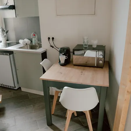 아파트 12 Monkeys